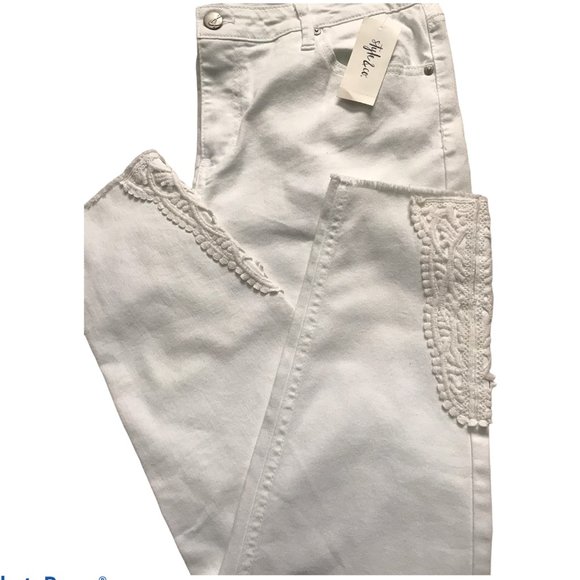Style & Co Women's Crochet Stretch Ankle Pants NWT - Picture 4 of 8